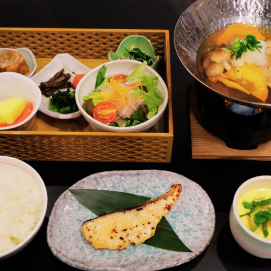 CROSS 朝食（和食）